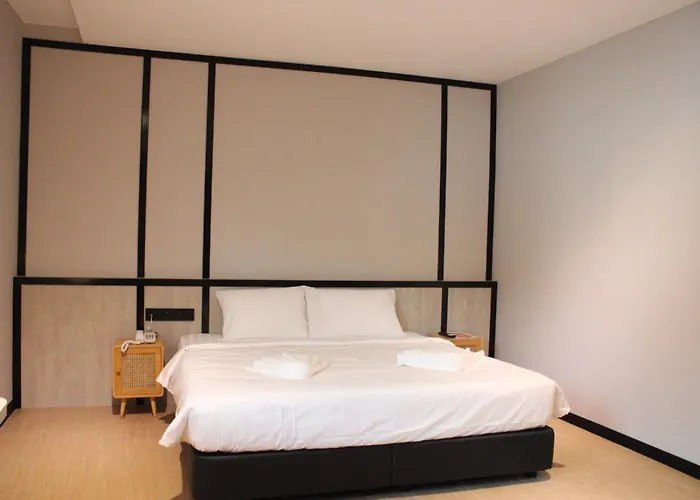 Urban Inn, Sp Saujana